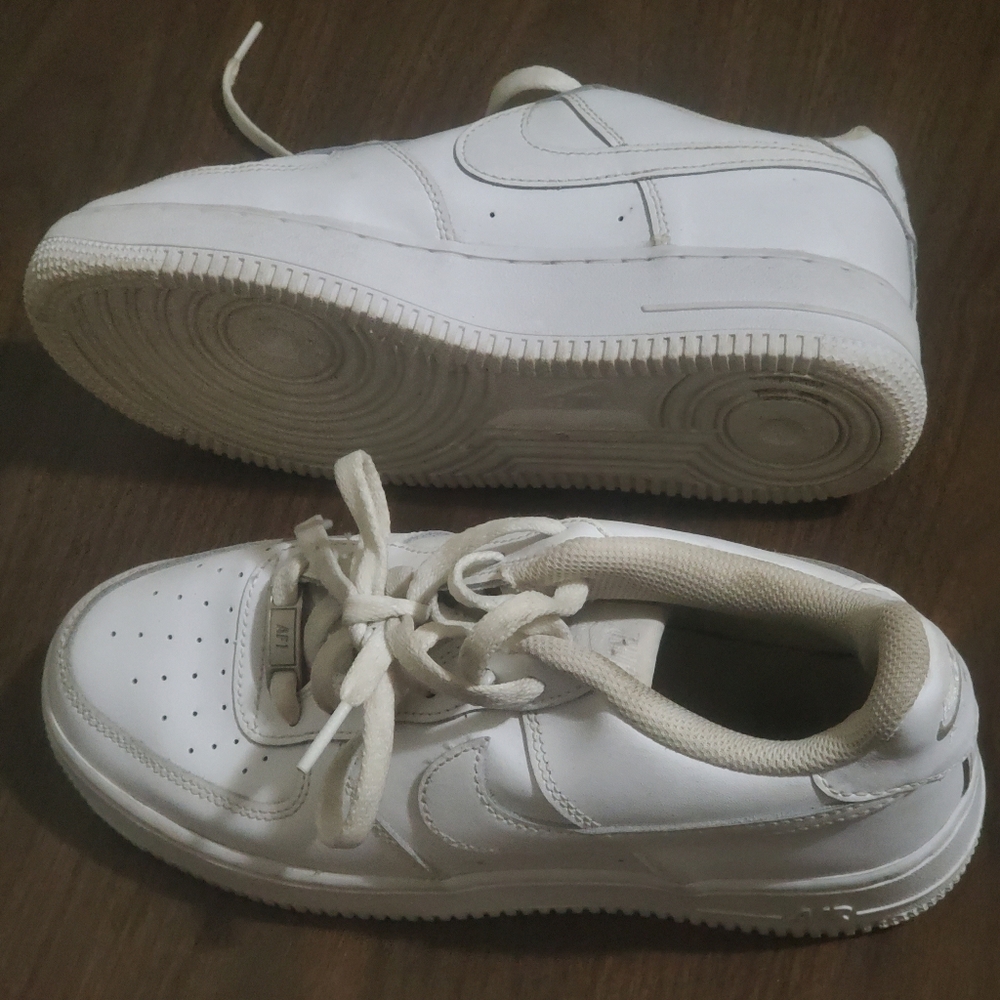 Nike Air Force